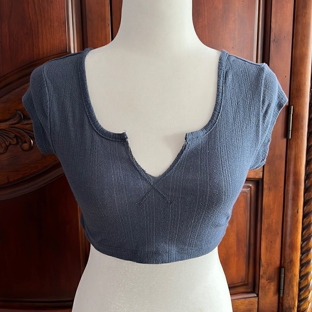 Colsie crop top and shorts set- XS